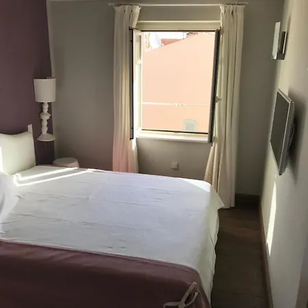 Superbe De 4 Chambres, Centre Tropez, à 2 Pas Du Port Apartamento *