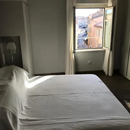 Superbe De 4 Chambres, Centre Tropez, à 2 Pas Du Port Apartamento Saint-Tropez